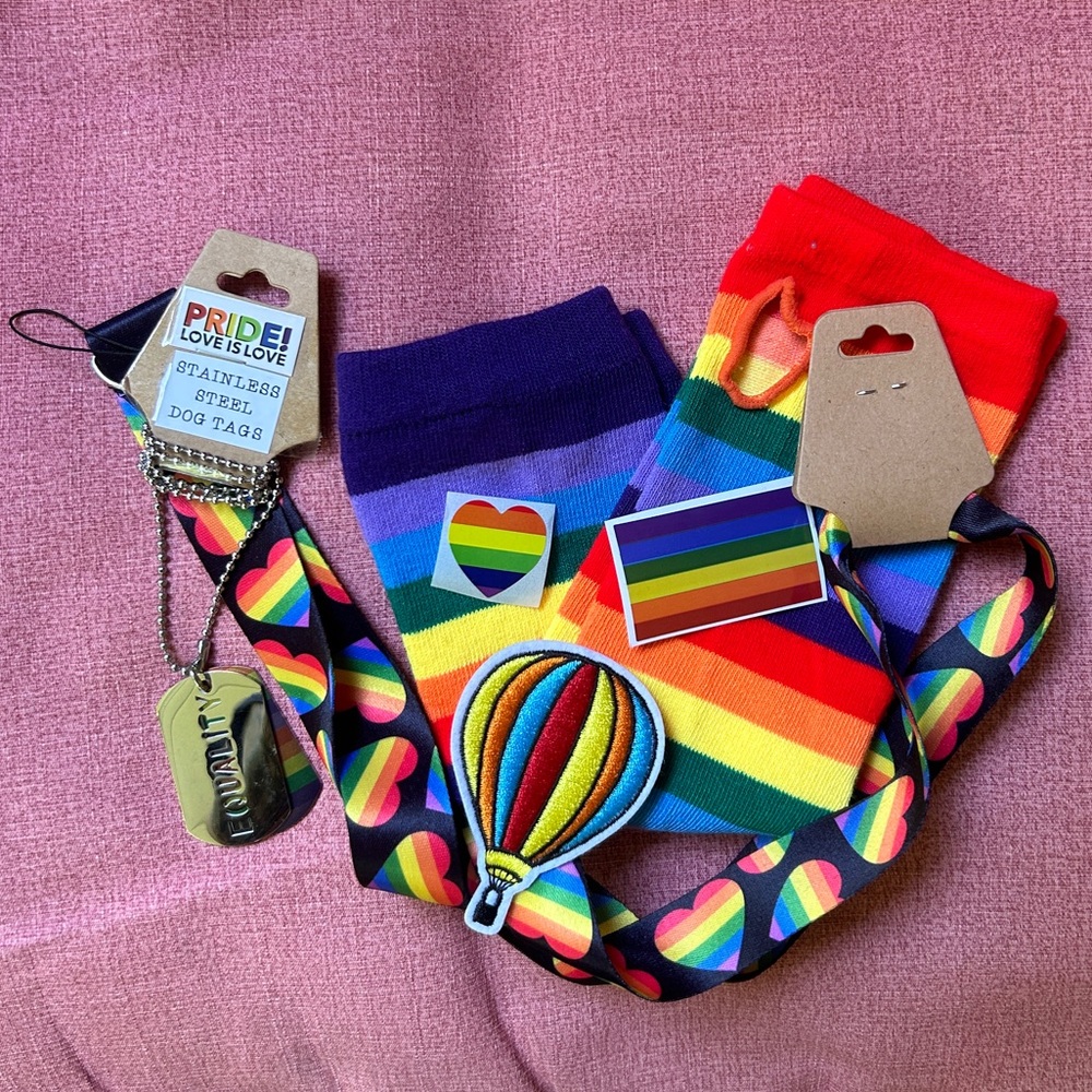 6 PIECE RAINBOW PRIDE BUNDLE